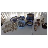 NPT040 Japanese Dishes, Figurines and More!