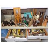 NPT069 Knives, Cutlery and Other Kitchen Utensils