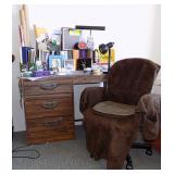 PPM003 Huge Office Supplies Assortment with Desk & Chair