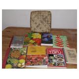 KET024 More Vintage Hawaii Cookbooks