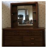 KET058 Wood Dresser & Mirror