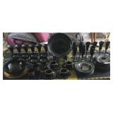 EKT040 Black & Gold Themed Dinnerware