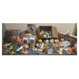 SLC066 Mystery Vintage Bubblegum Machine Type Toys & More