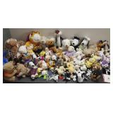SLC085 Stuffed Animals & Plush Toys Lot #4