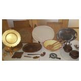 WAE131 Various Serving Wares & Useful Kitchen Wares