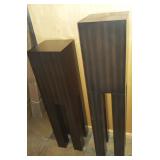 WAE139 Pair of Display Pedestals #2