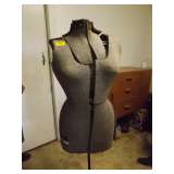 Adjustable Sewing Form
