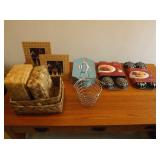 Home and Kitchen Decor Items