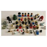 AHT014 - Assortment of LEGO, DUPLO Minifigures & More