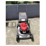 KIE001 - HONDA LAWNMOWER
