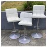 KIE009 - 3 WHITE ADJUSTABLE BAR STOOL