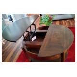 KIE099 - Coffee table and more