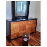 KIE104 - Bedroom Dresser & Mirror