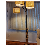 KIE110 - Three lights and a lady