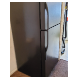 KIE117 - Black Kenmore Fridge