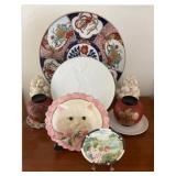 APM002 - DECORATIVE DISPLAY ITEMS