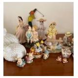 APM006 - DECORATIVE DISPLAY ITEMS