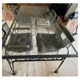 APM021 - VINTAGE WROUGHT IRON DINING SET