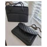 APM057 - MORE LEATHER HAND BAGS