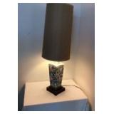 APM078 - BEAUTIFUL FLORAL LAMP