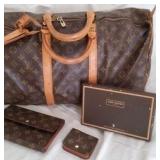 APM085 - Louis Vuitton Collection