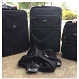 APM112 - 4 PIECE LUGGAGE SET