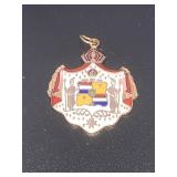 Apm206-14k Gold Hawaiian Shield Pendant