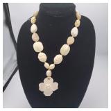 MHH025 - HODGE PODGE IVORY NECKLACE 
