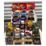 Dsh029 - Johnny Lightning, Hot Wheels & More Die-Cast Vehicle Collection NIP