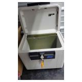 Dsh070 - Sentry Fire Safe