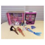 Mmt053 Barbie Dolls, Storage Case & More!