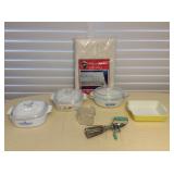 Mmt060 Vintage Pyrex, Corning Ware, Fire King& More !