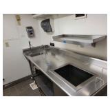 location Ready Vfd049 Larger Commercial Stainless Steel Sink , EnMotion Soap & Paper towel Dispencer