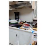 Pks025 - Kitchen Mystery Lot - What Will You Find?