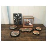 Pks068 Japanese Ceramic Figurine in Glass Case & Oriental Wall Hangings