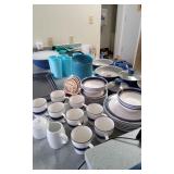 Bhb009 - Miscellaneous Kitchenware - Dishware, Pans, Utensils & Much More See Photos!