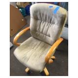 Ais003 High Back Swivel Executive Chai