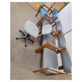 Ais018 Five Assorted Office Chairs 