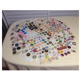 Amf029 Over 400 Vintage Collectible Pogs
