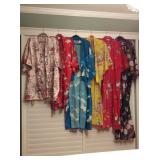 Amf070 Six Japanese Kimono Style Robes