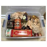 Iml123 Mystery Plastic Storage Bin Of Vintage Tins