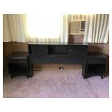 Psm021 Vintage Wooden Headboard & Nightstands