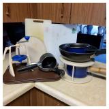 PSM055 - Pots, Shave Ice Maker & More - See Photos