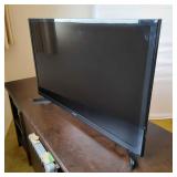 AAE003 - Samsung 32" Flat Screen TV