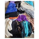 AAE069 - Assortment of Women