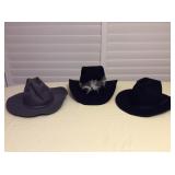Afm062 Three Cowboy Hats