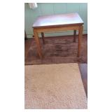 KVE015 - Solid Wood End Table 24" x 18" x 20"