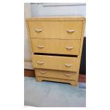 KVE019 - Vintage 4-Drawer Metal Chest of Drawers/Dresser