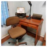 KVE035 - Complete Home Office - Pinewood desk, Table Lamp, Office Chair & More