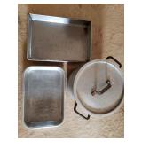 KVE105 - Stock Pot & Useful Pans